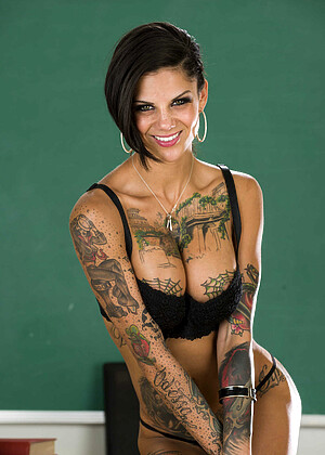 free sex pornphoto 8 Bonnie Rotten willa-high-heels-hooterz shesgonnasquirt