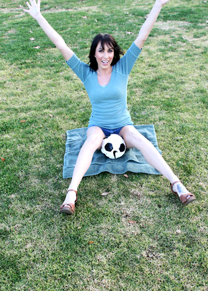 free sex photo 15 Soccermomscore Model 18xgirl-mature-boasexhd soccermomscore