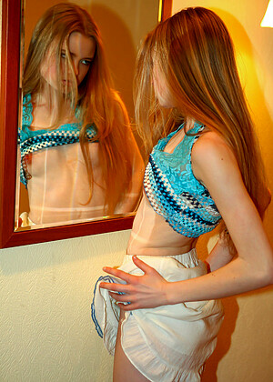 free sex pornphoto 6 Avril A core-teen-brandilove stunning18