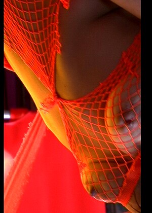 free sex pornphoto 12 Sunny Leone marx-porngirl-alluringly sunnyleone