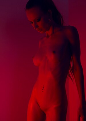 free sex pornphoto 12 Jolie Webb chase-skirt-tag superbemodels