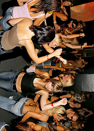 free sex pornphoto 8 Christina Lee Francesca Felucci Victoria Rose blond-pussy-licking-community swingingpornstars