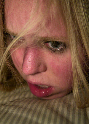 free sex pornphotos Thetrainingofo Sarah Jane Ceylon Gilr Cumshot Prado
