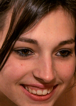 free sex pornphoto 17 Bella Rossi Kristine Kahill privatehomeclipscom-brunette-xxx-dakota theupperfloor