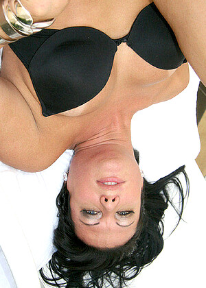 free sex pornphoto 14 Karoline anysex-pornbabe-kissing trannysurprise