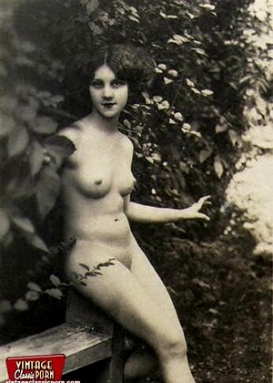 free sex pornphoto 3 Vintageclassicporn Model doggystyle-amateurs-aunty vintageclassicporn
