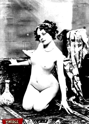 free sex pornphoto 3 Vintageclassicporn Model milfsistersex-amateurs-goodhead vintageclassicporn