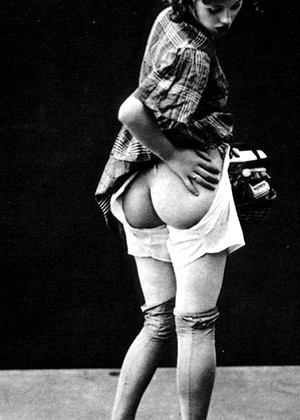 free sex pornphoto 10 Vintageclassicporn Model spects-mature-massagexxxphotocom vintageclassicporn