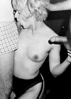free sex pornphotos Vintageflasharchive Vintageflasharchive Model Nudeanal Deepthroat Squritings