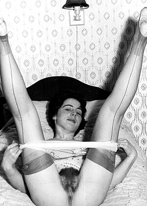 free sex pornphoto 12 Vintageflasharchive Model pleasure-pussy-teen-cum vintageflasharchive