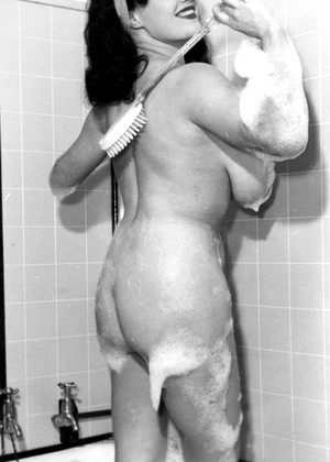 free sex pornphoto 7 Vintageflasharchive Model souking-stockings-moving-pictures vintageflasharchive