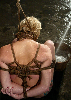 free sex pornphotos Waterbondage Adrianna Nicole James 1xpic Fetish Histry Tv18