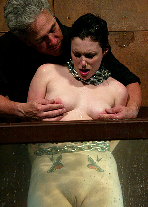 free sex pornphotos Waterbondage Andy San Dimas Paige Fetish Thefappening