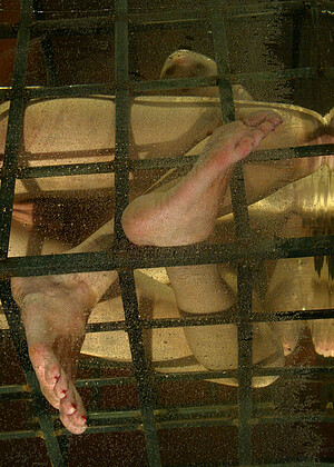 free sex pornphoto 16 Audrey Leigh cute-bondage-pornboob waterbondage