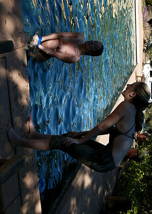 free sex pornphoto 11 Brooke Bound Jade Marxxx naturals-wet-ae waterbondage