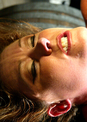 free sex pornphoto 7 Christina Carter dolores-bondage-spenkbang waterbondage
