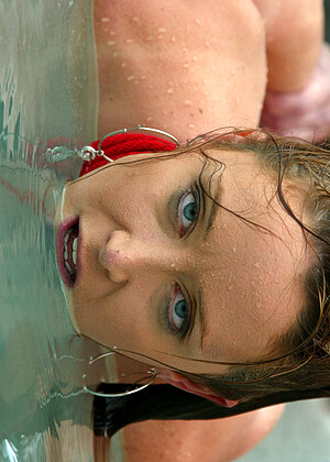 free sex pornphoto 11 Christina Carter noughty-mature-gangbanghd waterbondage