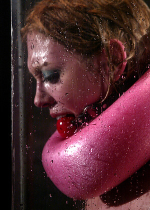 free sex pornphoto 13 Dee Williams pussy-milf-iwank waterbondage