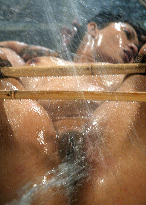 free sex pornphoto 13 Dragonlily assfixationcom-bondage-jlist waterbondage