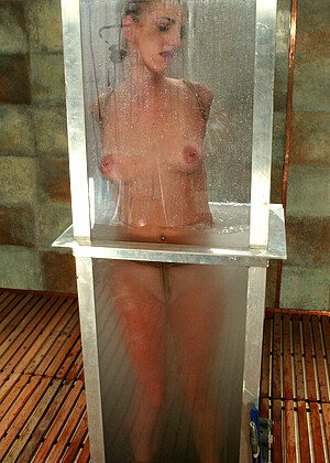 free sex pornphoto 2 Ivy uniquesexy-redhead-lokl-xxx waterbondage