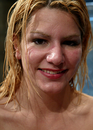 free sex pornphoto 1 Jade Marxxx Jenni Lee Sasha Monet teentugsgifs-fetish-avery waterbondage