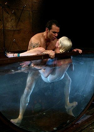 free sex pornphoto 18 Lorelei Lee Steven St Croix chuse-bondage-18xgirl waterbondage
