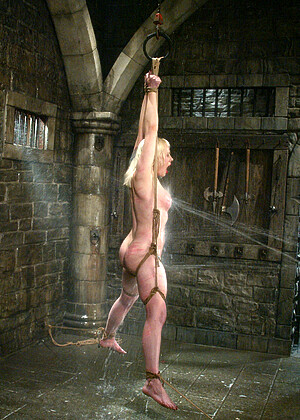 free sex pornphoto 2 Lorelei Lee august-bondage-brasilpornpics waterbondage