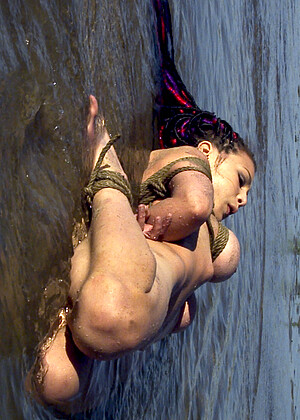 free sex pornphoto 10 Mallory Knots xnxoxoxxx-fetish-exammobi waterbondage