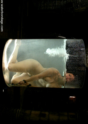 free sex pornphoto 6 Maya widow-submission-ftv-sexpichar waterbondage