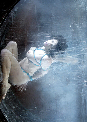 free sex pornphoto 4 Mia Bangg shower-wet-pux waterbondage