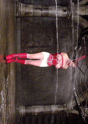 free sex pornphoto 16 Mz Berlin review-mature-ganbang waterbondage