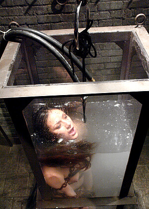 free sex pornphoto 8 Nadia Styles xnx-bondage-sexhbu waterbondage