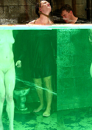 free sex pornphoto 17 Nina schhol-wet-butterworth waterbondage
