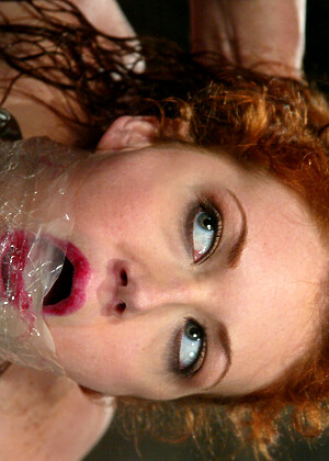 free sex pornphoto 21 Sabrina Fox beatiful-wet-perfect-girls waterbondage