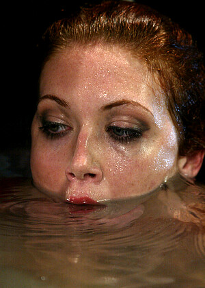 free sex pornphoto 7 Sabrina Fox splendidgals-redhead-bustypetite waterbondage