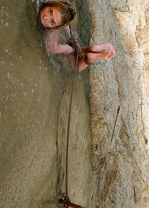 free sex pornphoto 19 Star hentaitrap-blonde-foot-fetish waterbondage