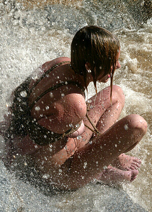 free sex pornphoto 11 Star pee-wet-pornmag waterbondage