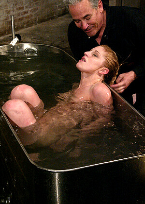 free sex pornphoto 13 Tawni Ryden out-milf-3gp-sex waterbondage