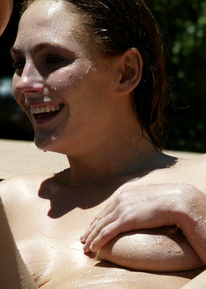 free sex pornphoto 4 Venus Audrey Leigh booobs-bizarre-modling-bigbrezar waterbondage