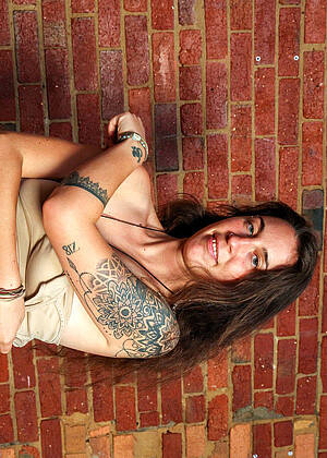 free sex pornphoto 20 Wearehairy Model cross-hairy-3gpmp4 wearehairy