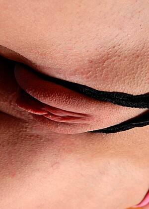 free sex pornphoto 1 Bianka patient-spreading-boobs-free wetandpuffy