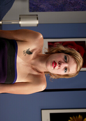 free sex pornphoto 11 Chloe Catastrophe Kym Wilde brunett-brunette-girlbugil whippedass
