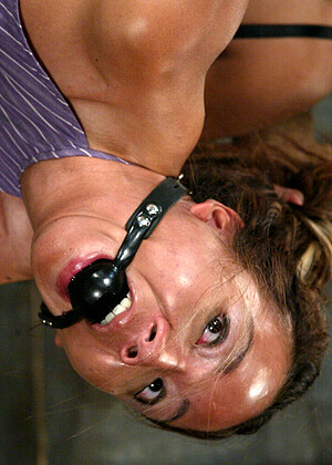 free sex pornphoto 3 Keeani Lei Sydnee Capri muffia-bondage-full-hd whippedass