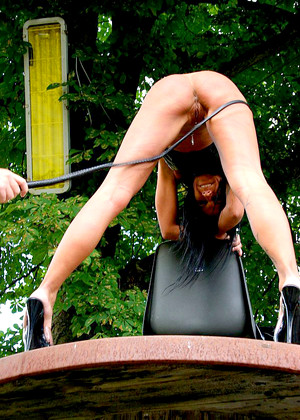 free sex pornphoto 6 Whippedwomen Model lick-ass-shyla whippedwomen