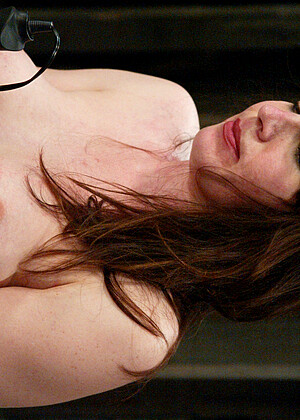 free sex pornphoto 2 Dana Dearmond Princess Donna Dolore porncom-girlfriend-fishnets wiredpussy