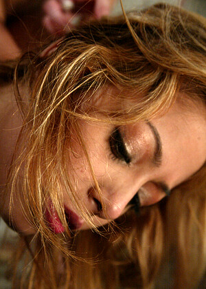 free sex pornphotos Wiredpussy Harmony Isis Love Kat Caprice Blonde Locker