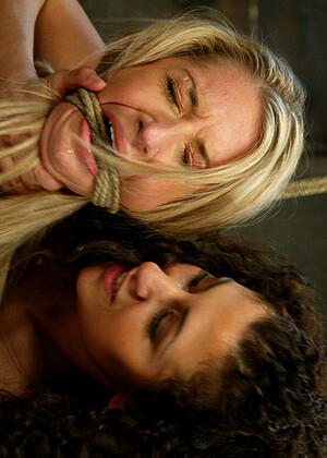 free sex pornphoto 10 Sammie Rhodes hdimage-blonde-gal wiredpussy