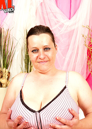 free sex photo 17 Patricia Gold viseos-hairy-boobs3gp xlgirls