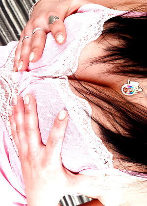 free sex pornphoto 8 Tina kinky-spreading-pins-xxxgirl youngbusty