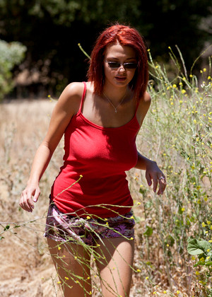 free sex pornphoto 3 Jessica Robbin tugjobs-redheads-blackfattie zishy